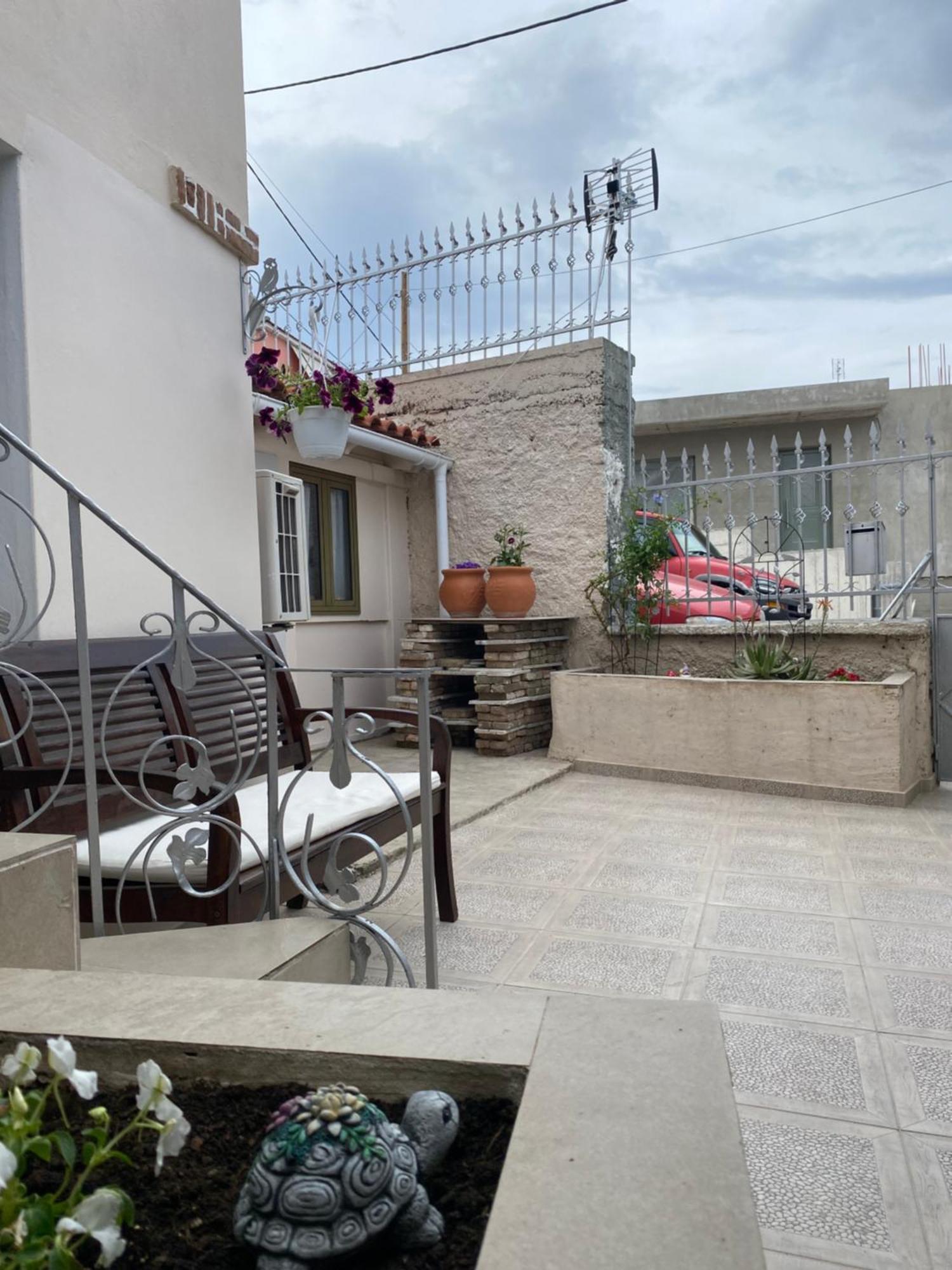 Ambelos Skala Mytilene Exterior photo